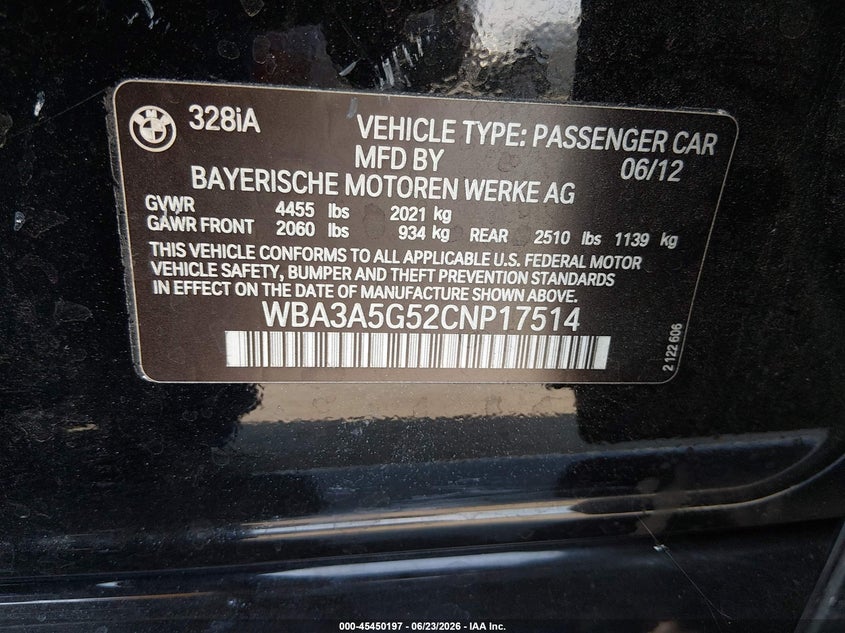 2012 BMW 3er VIN WBA3A5G52CNP17514 IAAI salvage auction — RIGHT SIDE, Salvage Title, sold $1,550 on 2026-08-10 (photo 9)