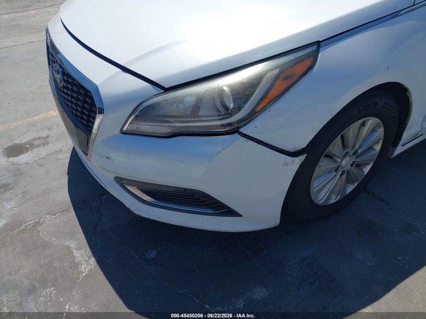 2016 Hyundai Sonata VIN KMHE24L14GA011451 IAAI salvage auction — NORMAL WEAR, Clear - Dealer Only (California), sold $1,125 on 2026-07-20 (photo 6)