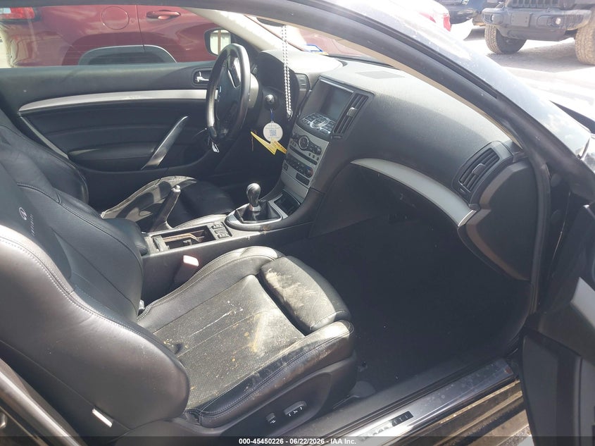 2008 Infiniti G37 VIN JNKCV64E58M125733 IAAI salvage auction — NORMAL WEAR, Original (Texas), sold $1,575 on 2026-07-15 (photo 5)