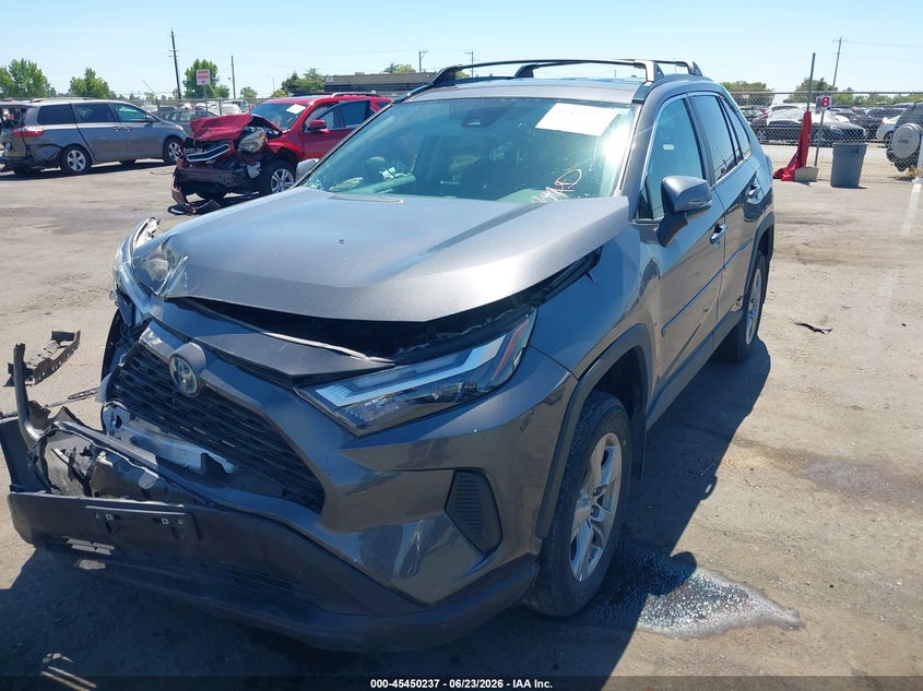 2024 Toyota Rav 4 VIN 2T3MWRFV2RW206890 IAAI salvage auction — RIGHT FRONT, Salvage Title, sold $7,600 on 2026-07-22 (photo 2)