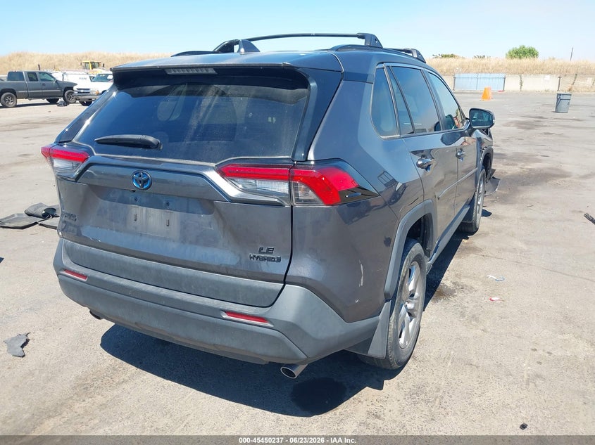 2024 Toyota Rav 4 VIN 2T3MWRFV2RW206890 IAAI salvage auction — RIGHT FRONT, Salvage Title, sold $7,600 on 2026-07-29 (photo 4)