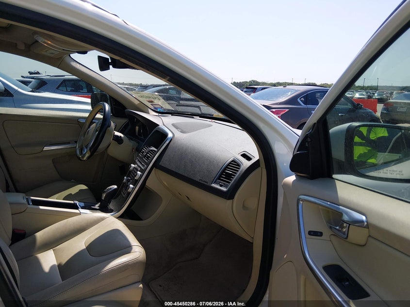 2016 Volvo Xc60 VIN YV440MDM3G2863571 IAAI salvage auction — NORMAL WEAR, Original (Texas), sold $1,000 on 2026-07-27 (photo 5)