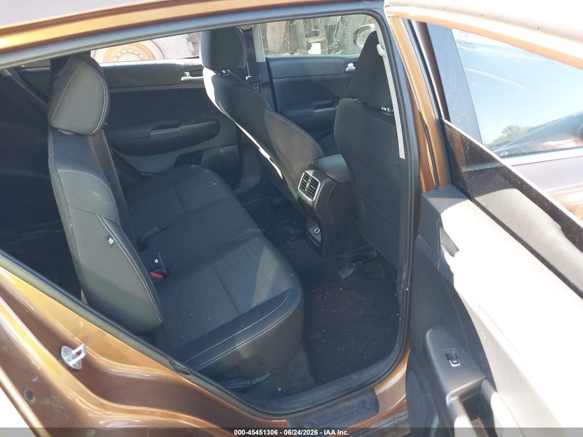 2021 Kia Sportage VIN KNDPM3AC2M7924479 IAAI salvage auction — THEFT, Salvage Title, sold $2,450 on 2026-07-28 (photo 8)
