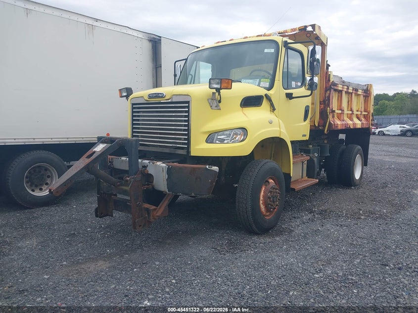 2011 Freightliner M2 106 VIN 1FVDC3BS5BHAY4045 IAAI salvage auction — NORMAL WEAR, Sf97 (New Jersey), sold $25 on 2026-07-21 (photo 2)