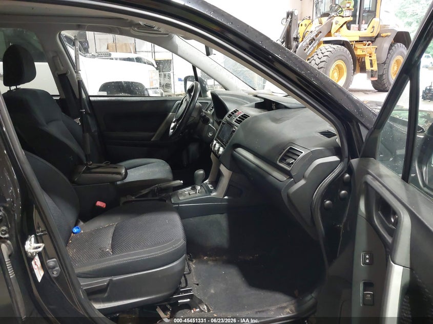2018 Subaru Forester VIN JF2SJAGC9JH585760 IAAI salvage auction — FRONT END, Salvage (North Carolina), sold $850 on 2026-07-30 (photo 5)