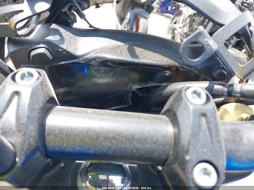 2018 Suzuki Gsx-s VIN JS1C533B1J2101237 IAAI salvage auction — FRONT END, Salvage (Georgia), sold $1,100 on 2026-07-29 (photo 7)