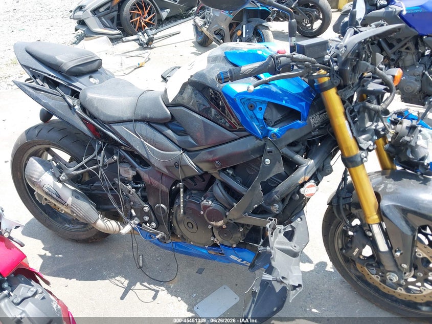 2018 Suzuki Gsx-s VIN JS1C533B1J2101237 IAAI salvage auction — FRONT END, Salvage (Georgia), sold $1,100 on 2026-07-29 (photo 8)