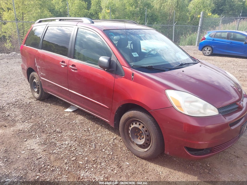 2005 Toyota Sienna VIN 5TDZA23C25S241424 IAAI salvage auction — NORMAL WEAR, Clear (Illinois), sold $550 on 2026-07-29 (photo 1)