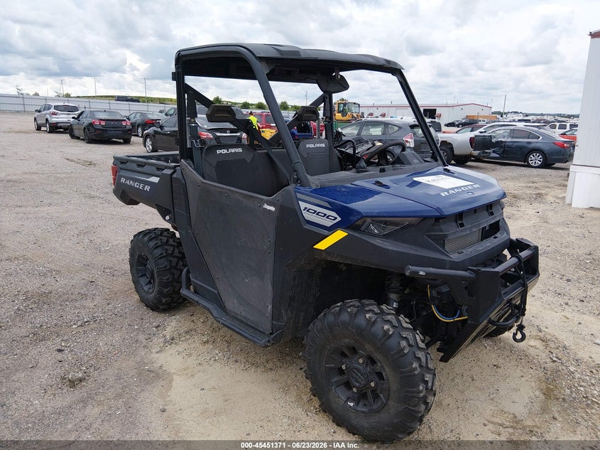 2023 Polaris Ranger VIN 3NSTAE991PH359994 IAAI salvage auction — FRONT END, Salvage Title, sold $2,800 on 2026-10-07 (photo 1)