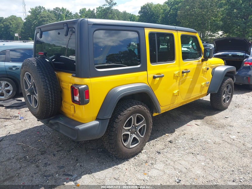 2020 Jeep Wrangler / VIN 1C4HJXDN2LW135416 IAAI salvage auction — REAR END, Salvage Title, sold $7,500 on 2026-07-29 (photo 4)