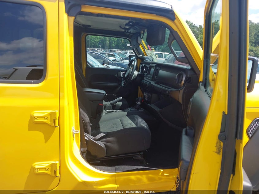 2020 Jeep Wrangler / VIN 1C4HJXDN2LW135416 IAAI salvage auction — REAR END, Salvage Title, sold $7,500 on 2026-07-29 (photo 5)