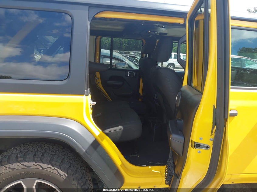 2020 Jeep Wrangler / VIN 1C4HJXDN2LW135416 IAAI salvage auction — REAR END, Salvage Title, sold $7,500 on 2026-07-29 (photo 8)