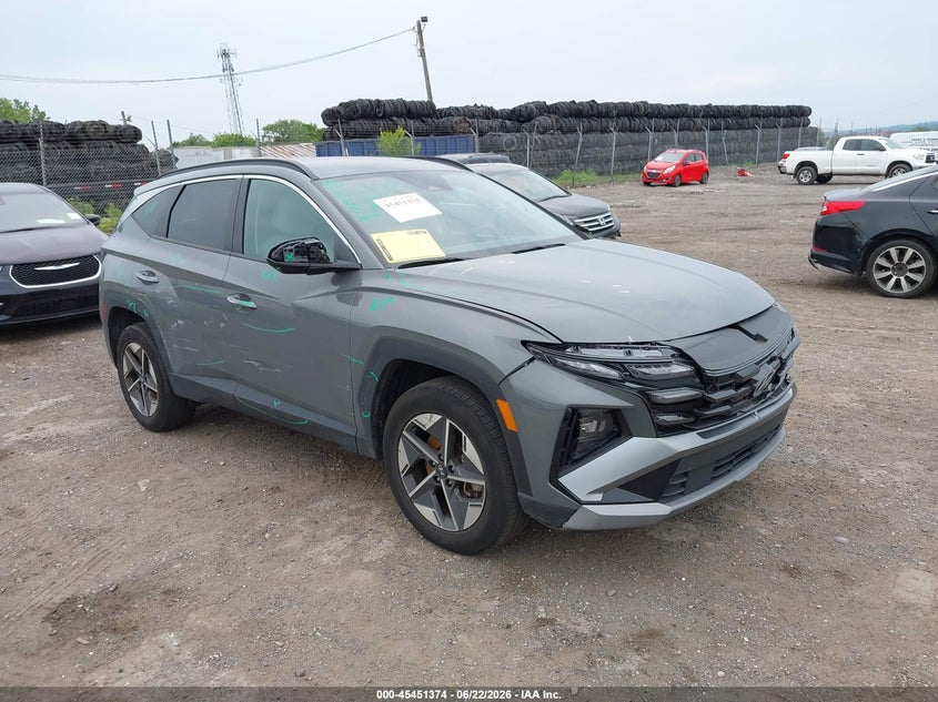 2025 Hyundai Tucson VIN 5NMJBCDE3SH517298 — IAAI salvage auction photo