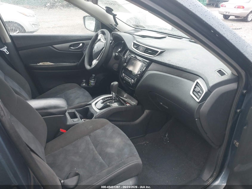2015 Nissan Rogue VIN KNMAT2MV2FP575651 IAAI salvage auction — RIGHT FRONT, Salvage (Pennsylvania), sold $650 on 2026-07-24 (photo 5)