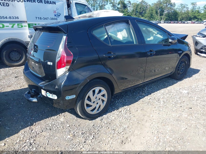 2015 Toyota Prius c VIN JTDKDTB37F1582591 IAAI salvage auction — FRONT END, Mv-907A (New York), sold $575 on 2026-07-28 (photo 4)