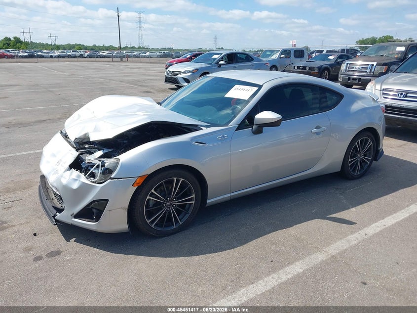 2013 Scion Fr-s VIN JF1ZNAA19D1719338 IAAI salvage auction — FRONT END, Salvage Title, sold $900 on 2026-07-18 (photo 2)