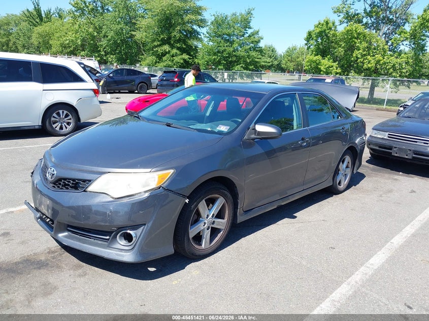2013 Toyota Camry VIN 4T1BF1FK4DU223402 IAAI salvage auction — REAR END, Salvage (New Jersey), sold $2,350 on 2026-07-31 (photo 2)