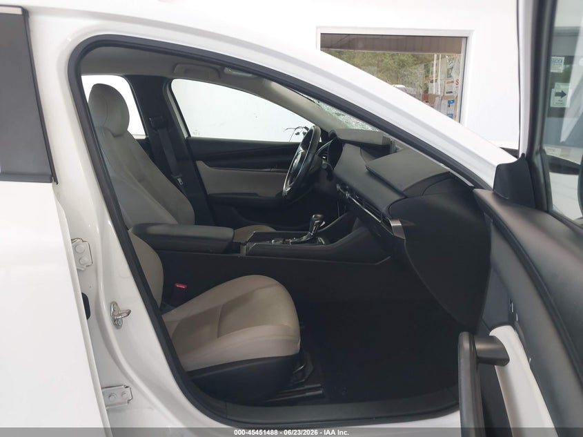 2020 Mazda 3 VIN 3MZBPACL7LM115936 IAAI salvage auction — SIDE, Salvage Title, sold $3,000 on 2026-07-25 (photo 5)