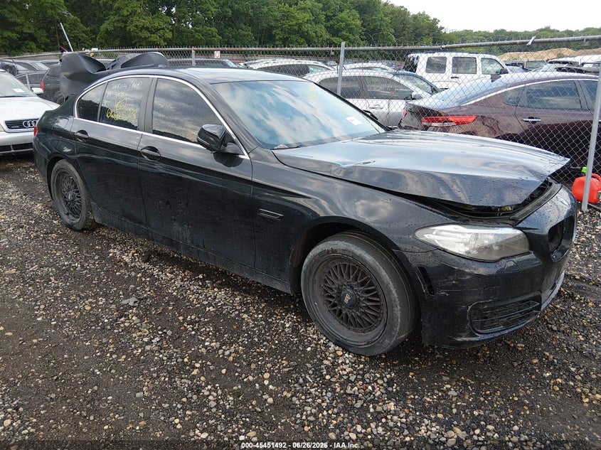 2014 BMW 5er VIN WBA5A7C54ED613271 IAAI salvage auction — FRONT & REAR, Bill Of Sale (New York), sold $700 on 2026-07-14 (photo 1)