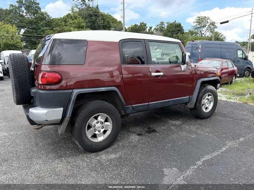 2008 Toyota Fj cruiser VIN JTEBU11F68K030590 IAAI salvage auction — NORMAL WEAR, Clear (Illinois), sold $2,600 on 2026-07-29 (photo 4)
