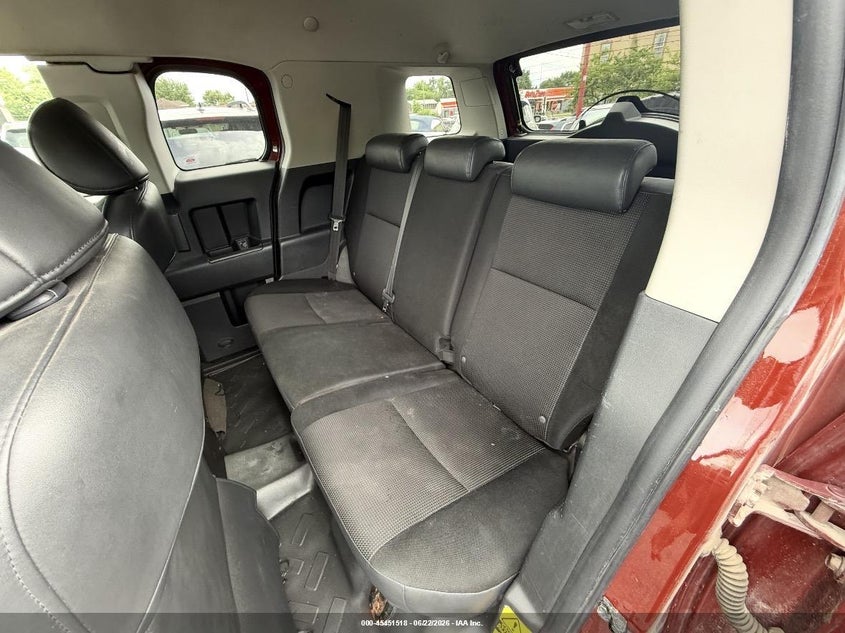 2008 Toyota Fj cruiser VIN JTEBU11F68K030590 IAAI salvage auction — NORMAL WEAR, Clear (Illinois), sold $2,600 on 2026-07-29 (photo 8)