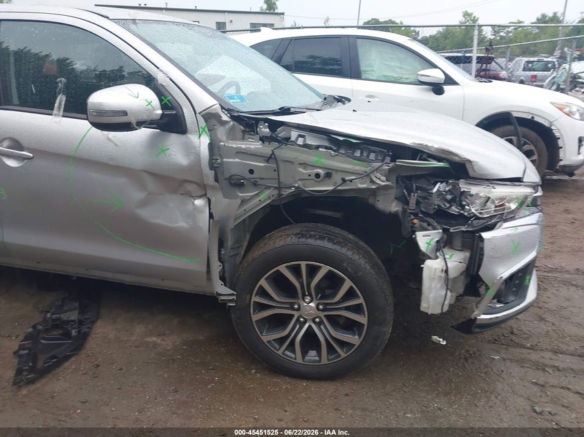 2019 Mitsubishi VIN JA4AP3AUXKU029613 IAAI salvage auction — SUSPENSION, Salvage (Rhode Island), sold $1,500 on 2026-07-25 (photo 6)