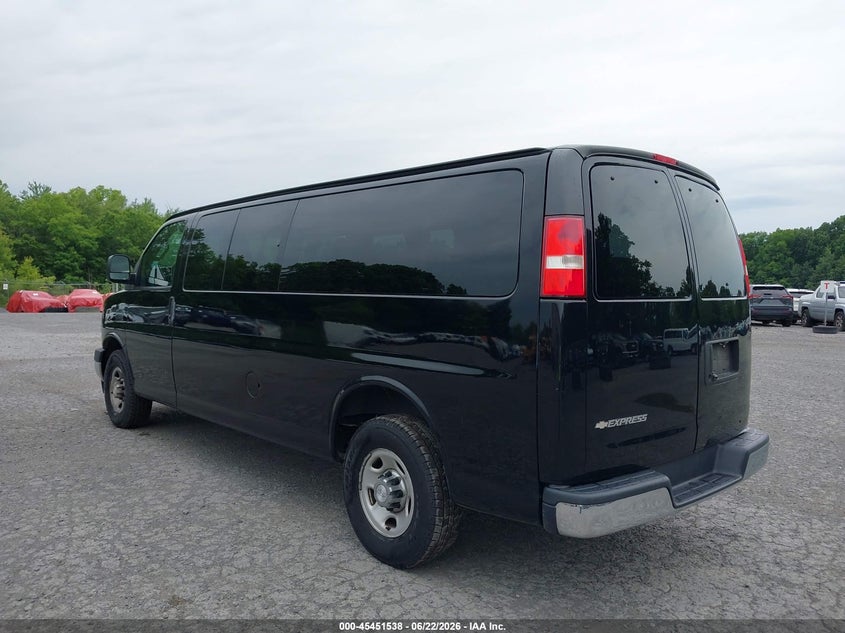 2018 Chevrolet Express 3500 VIN 1GAZGPFG7J1243129 IAAI salvage auction — NORMAL WEAR, Sf97 (New York), sold $13,300 on 2026-07-23 (photo 3)