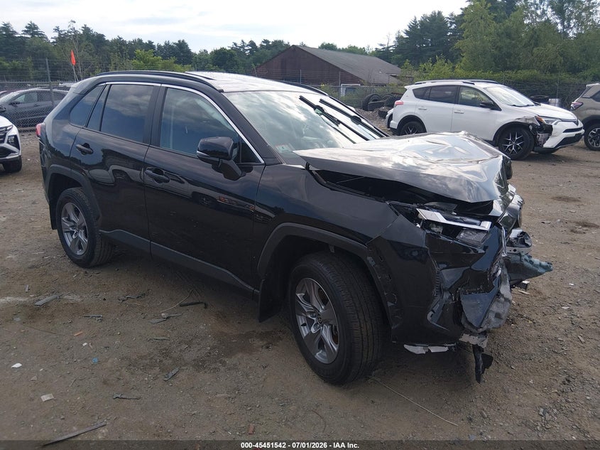 2025 Toyota Rav 4 VIN 2T3P1RFV1SW509175 — IAAI salvage auction photo