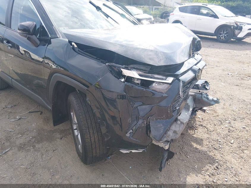 2025 Toyota Rav 4 VIN 2T3P1RFV1SW509175 IAAI salvage auction — FRONT END, Salvage (Massachusetts), sold $7,400 on 2026-08-22 (photo 6)