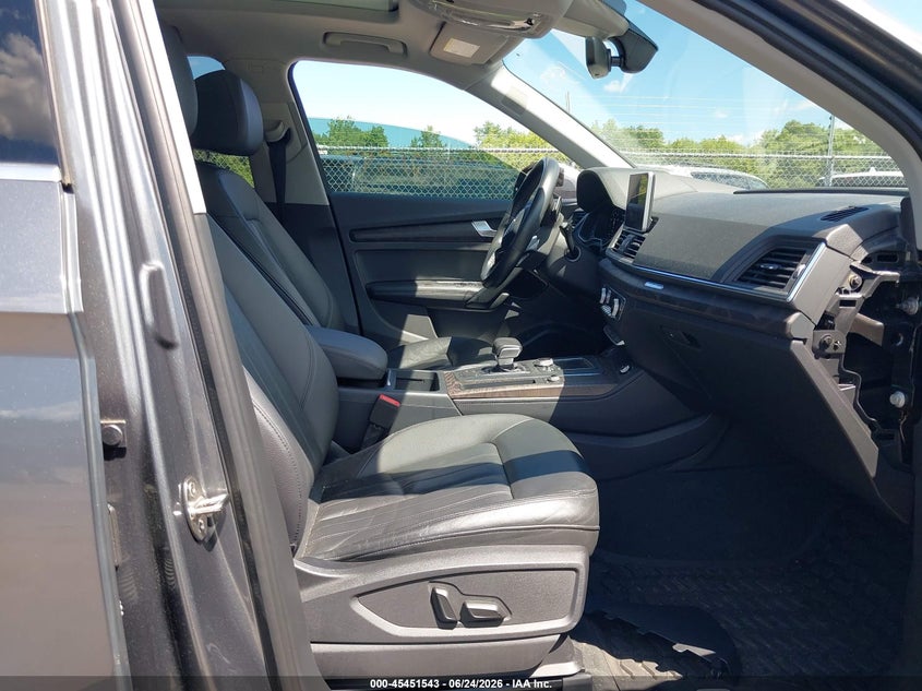 2018 Audi Q5 VIN WA1CNAFY1J2016841 IAAI salvage auction — UNKNOWN, Salvage Title, sold $7,700 on 2026-07-09 (photo 5)