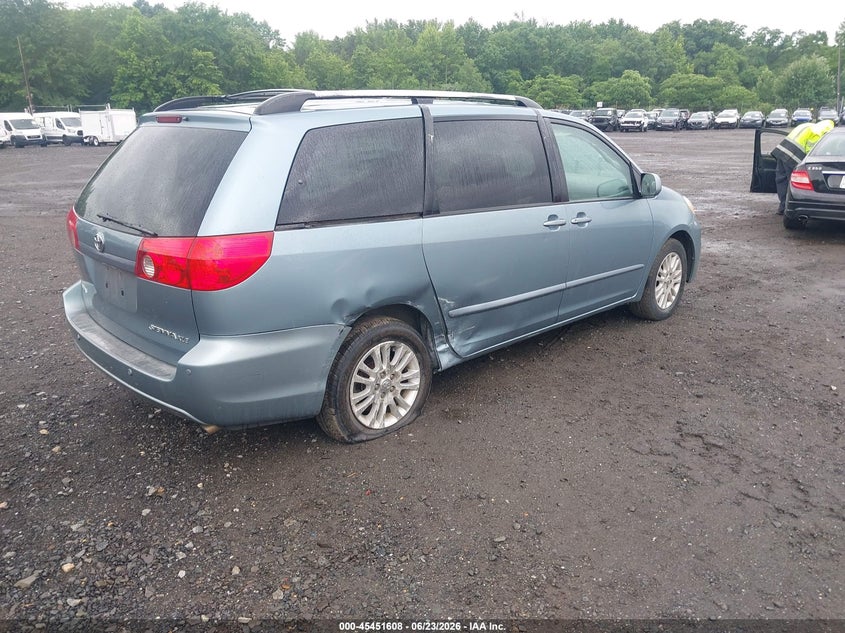 2008 Toyota Sienna VIN 5TDZK22C08S205220 IAAI salvage auction — RIGHT SIDE, Salvage (New Jersey), sold $1,300 on 2026-07-29 (photo 4)