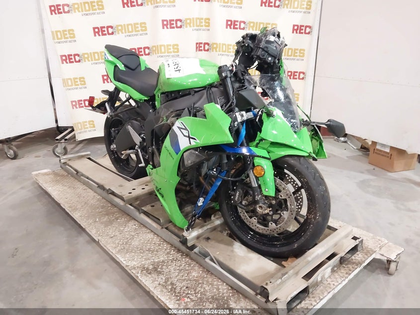 2026 Kawasaki Zx VIN JKBZXJJ11TA038549 IAAI salvage auction — FRONT END, Rebuildable (Florida), sold $3,175 on 2026-07-28 (photo 1)