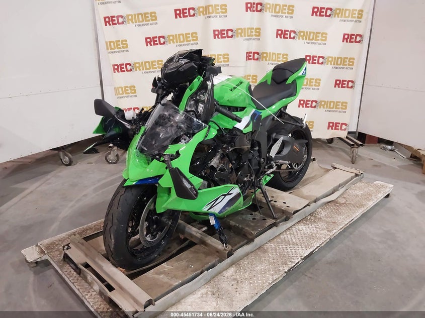2026 Kawasaki Zx VIN JKBZXJJ11TA038549 IAAI salvage auction — FRONT END, Rebuildable (Florida), sold $3,175 on 2026-07-28 (photo 2)
