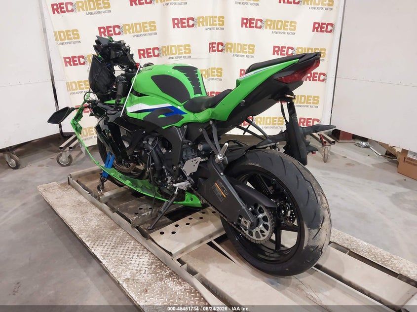 2026 Kawasaki Zx VIN JKBZXJJ11TA038549 IAAI salvage auction — FRONT END, Rebuildable (Florida), sold $3,175 on 2026-07-28 (photo 3)
