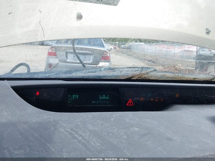 2007 Toyota Prius VIN JTDKB20U577624198 IAAI salvage auction — NORMAL WEAR, Original (Maine), sold $350 on 2026-07-20 (photo 7)