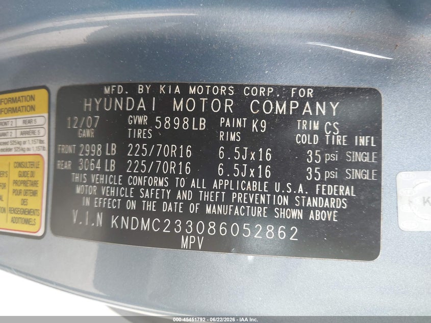 2008 Hyundai Entourage VIN KNDMC233086052862 IAAI salvage auction — ENGINE BURN, Salvage (Rhode Island), sold $25 on 2026-07-28 (photo 9)