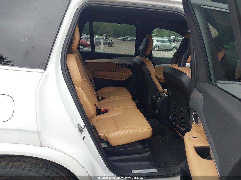 2017 Volvo Xc90 VIN YV4A22PKXH1186134 IAAI salvage auction — FRONT END, Salvage (New Jersey), sold $6,500 on 2026-08-08 (photo 8)