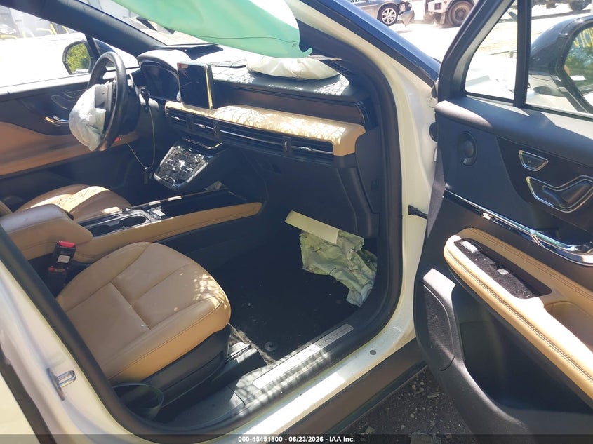 2022 Lincoln Corsair VIN 5LMCJ2C93NUL17201 IAAI salvage auction — FRONT END, Salvage Title, sold $2,850 on 2026-09-14 (photo 5)
