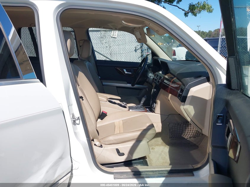 2012 Mercedes-benz Glk-klasse VIN WDCGG8HB4CF887323 IAAI salvage auction — RIGHT SIDE, Mv-907A (New York), sold $1,900 on 2026-07-14 (photo 5)