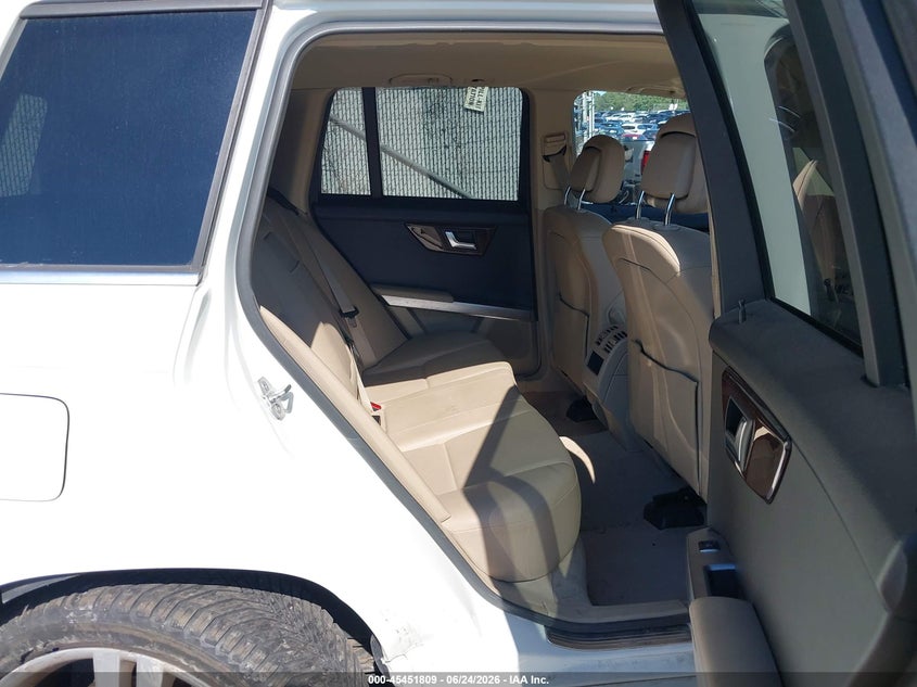 2012 Mercedes-benz Glk-klasse VIN WDCGG8HB4CF887323 IAAI salvage auction — RIGHT SIDE, Mv-907A (New York), sold $1,900 on 2026-07-14 (photo 8)
