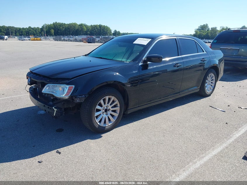 2013 Chrysler 300 VIN 2C3CCAAG9DH722899 IAAI salvage auction — FRONT END, Salvage Title, sold $750 on 2026-07-29 (photo 2)