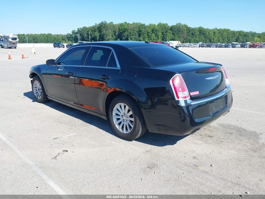 2013 Chrysler 300 VIN 2C3CCAAG9DH722899 IAAI salvage auction — FRONT END, Salvage Title, sold $750 on 2026-07-29 (photo 3)