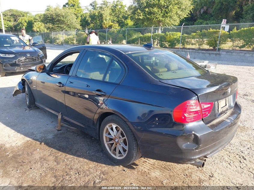 2010 BMW 3er VIN WBAPK7C5XAA461613 IAAI salvage auction — FRONT & REAR, Rebuildable (Florida), sold $300 on 2026-07-08 (photo 3)