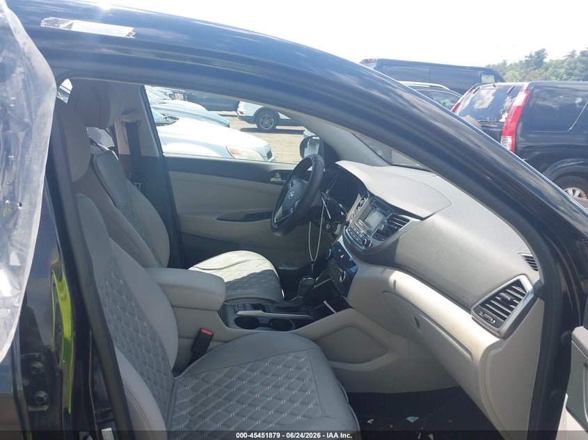 2018 Hyundai Tucson VIN KM8J2CA4XJU780984 IAAI salvage auction — STRIPPED, Salvage (Massachusetts), sold $1,500 on 2026-07-23 (photo 5)