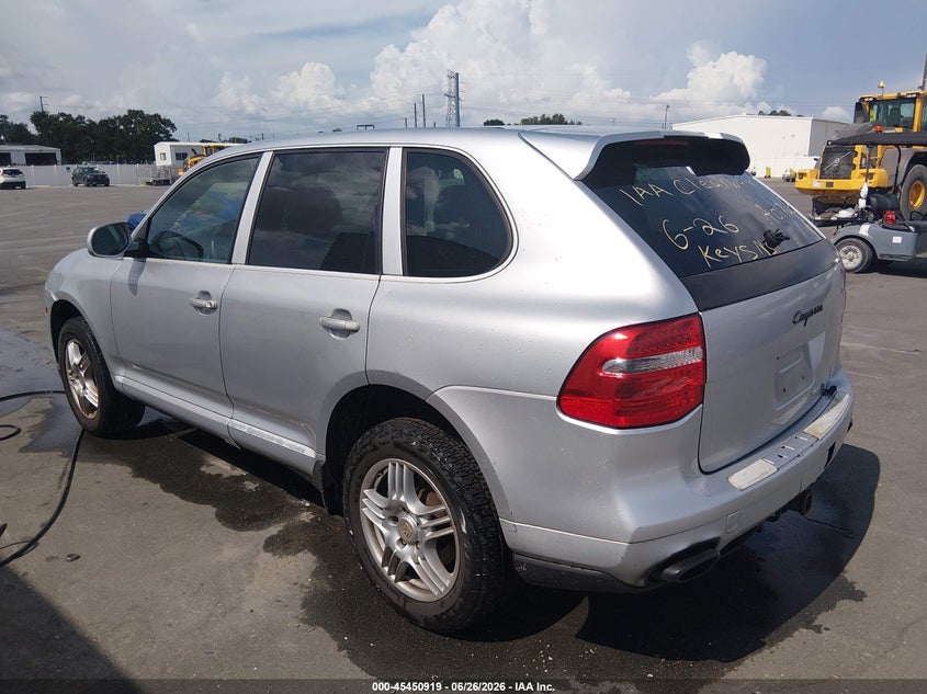 2009 Porsche Cayenne VIN WP1AA29PX9LA01745 IAAI salvage auction — NORMAL WEAR, Clear (Florida), sold $325 on 2026-08-17 (photo 3)