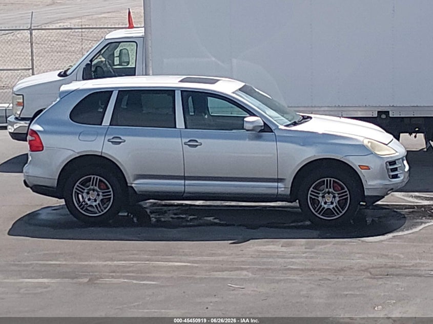 2009 Porsche Cayenne VIN WP1AA29PX9LA01745 IAAI salvage auction — NORMAL WEAR, Clear (Florida), sold $325 on 2026-08-17 (photo 6)