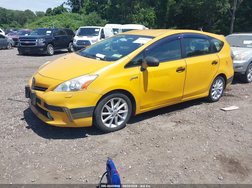 2013 Toyota Prius v VIN JTDZN3EUXD3226590 IAAI salvage auction — NORMAL WEAR, Clear (New York), sold $1,850 on 2026-07-28 (photo 2)