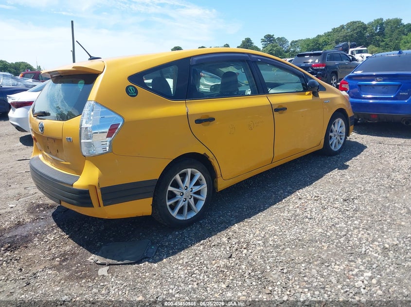 2013 Toyota Prius v VIN JTDZN3EUXD3226590 IAAI salvage auction — NORMAL WEAR, Clear (New York), sold $1,850 on 2026-07-28 (photo 4)