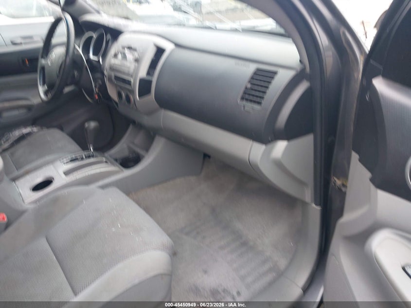 2009 Toyota Tacoma VIN 5TEMU52N09Z605614 IAAI salvage auction — FRONT END, Mv-907A (New York), sold $4,600 on 2026-07-14 (photo 5)