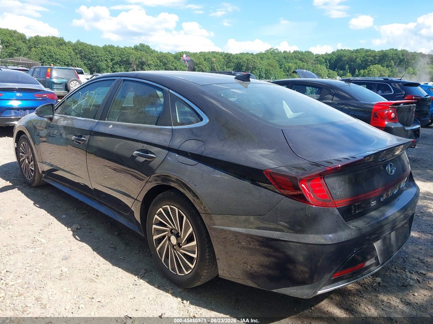 2023 Hyundai Sonata VIN KMHL34JJ0PA068589 IAAI salvage auction — HAIL, Salvage (Wisconsin), sold $6,875 on 2026-07-15 (photo 3)